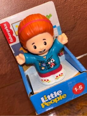 Fisher Price Little People Girl in Jean Jacket Figure with red hair and freckles